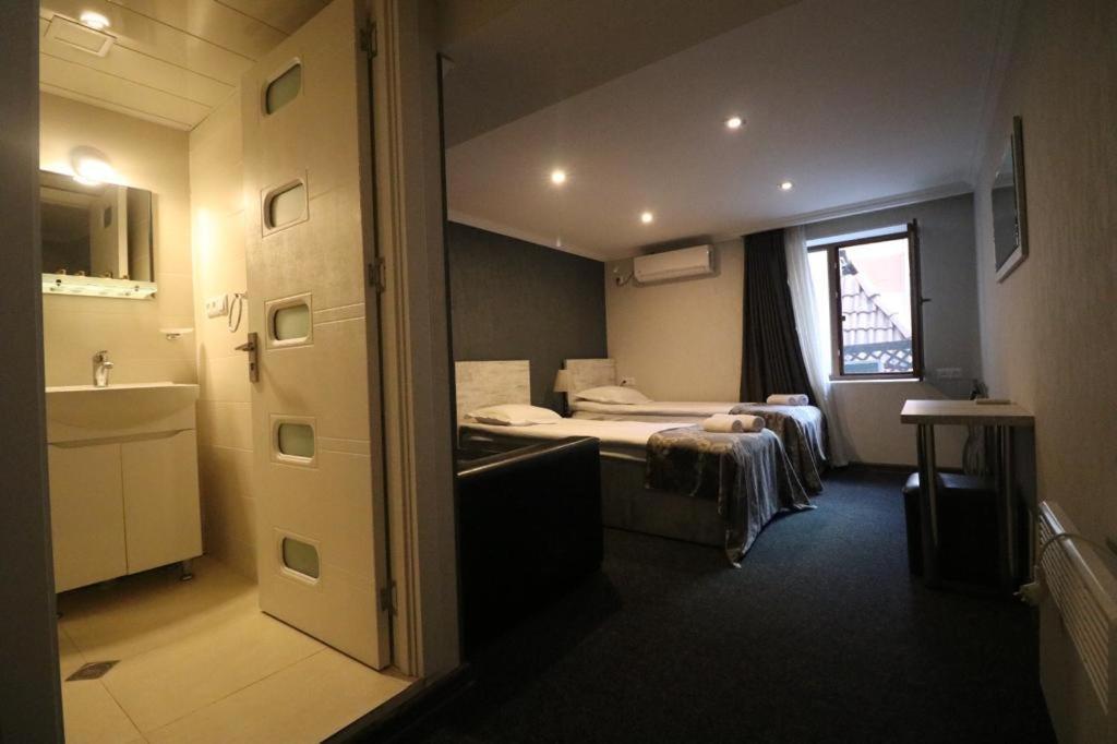 Elno Hotel Tbilisi Zewnętrze zdjęcie
