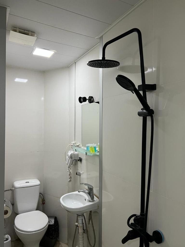Elno Hotel Tbilisi Zewnętrze zdjęcie