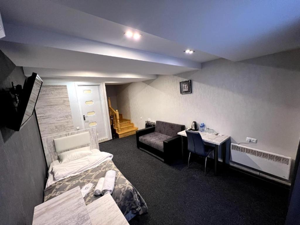 Elno Hotel Tbilisi Zewnętrze zdjęcie